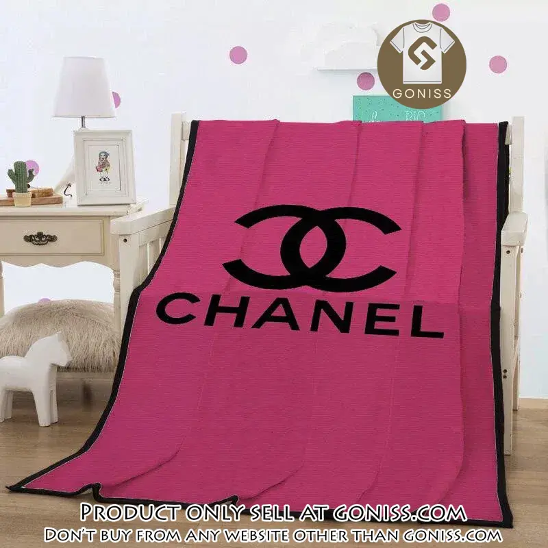 Chanel pinky new fashion luxury brand blanket fleece comfortable blanket gn5453682
